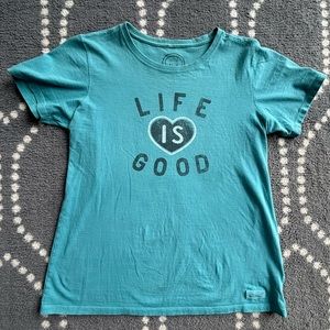 (Life is Good) Life is Good Heart Classic Fit T-shirt - MEDIUM